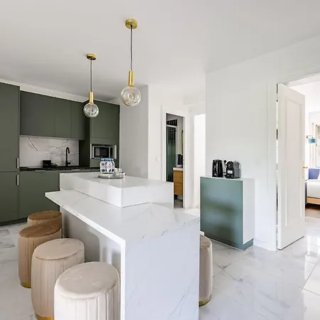 3 Bedroom #3sdb#champ De Mars# Eiffel Tower Lägenhet