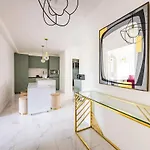 3 Bedroom #3sdb#champ De Mars# Eiffel Tower Daire